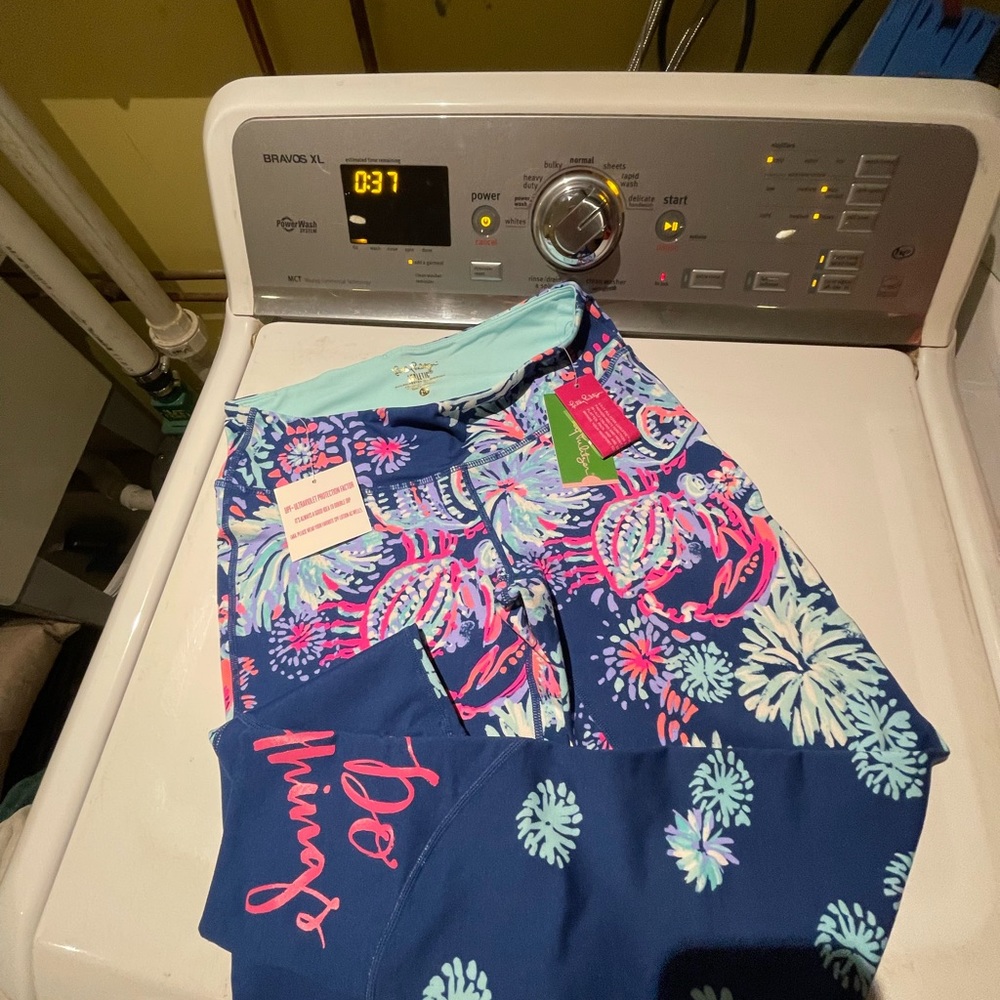 Lily Pulitzer luxletic leggings new with tags